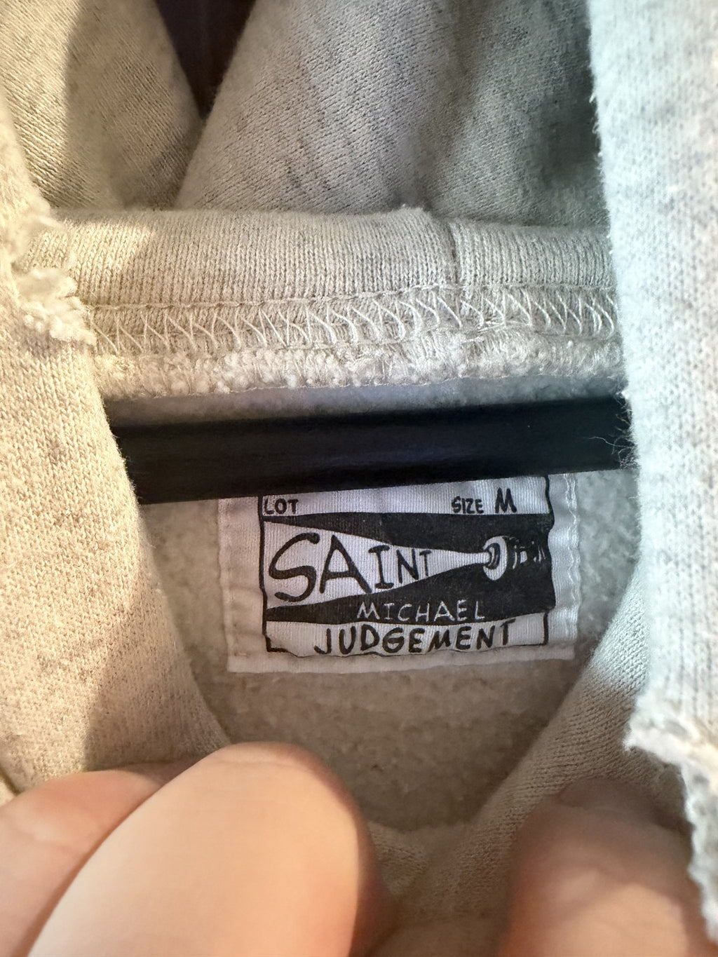 SAINT MICHAEL JUDGEMENT neck label, size M